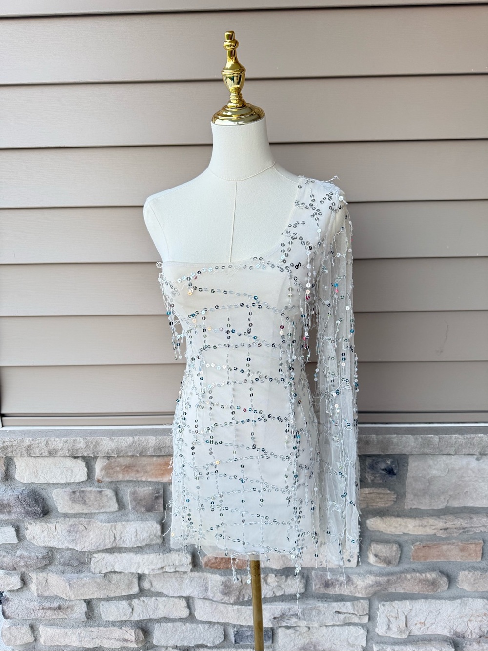 Lucy in the Sky White One-Shoulder Sequin Mini Dress